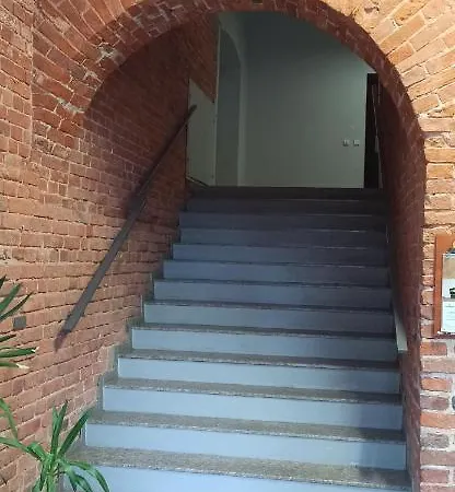 Daire Flat In A Historical Xix C. Building.